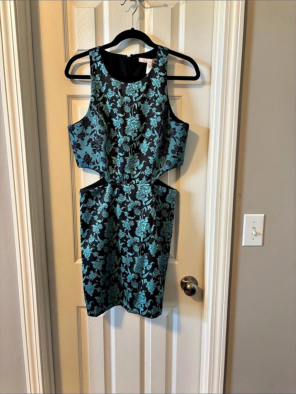 Anthropologie 20Floral Cutout Mini Dress in Black & Blue Like New